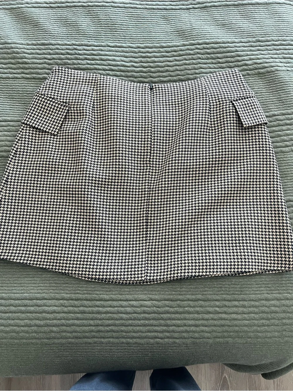 Reiss Black and White Houndstooth Mini Skirt